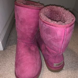 UGG CLASSIC SHORT II BOOT